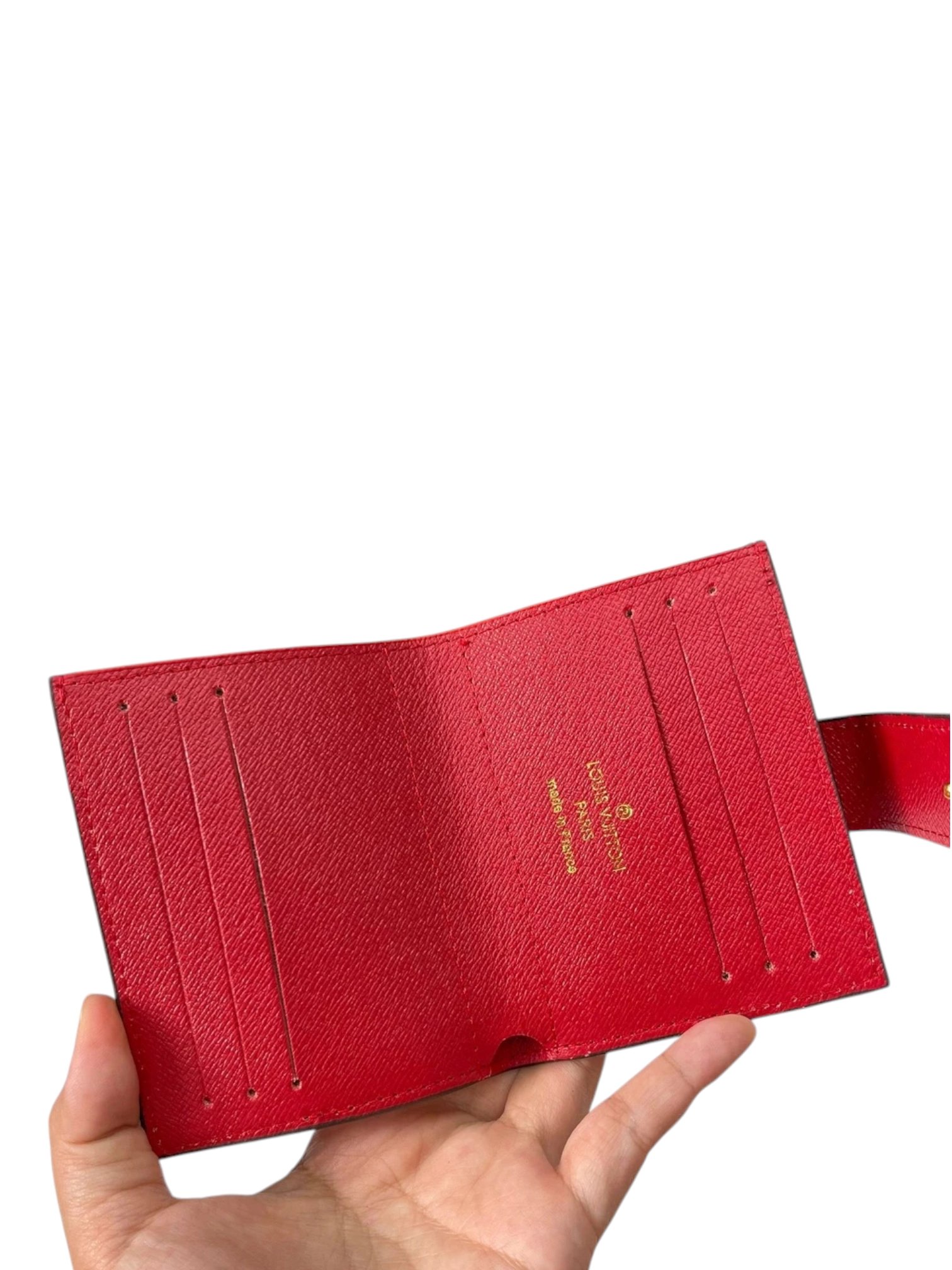 ⁦Louis Vuitton wallet card holder + Brand box  - size 10x8⁩ - الصورة ⁦4⁩