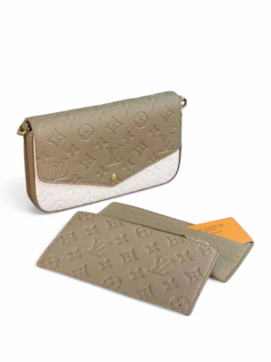 Louis Vuitton felicie Pochette  + Brand Box , size 20*10