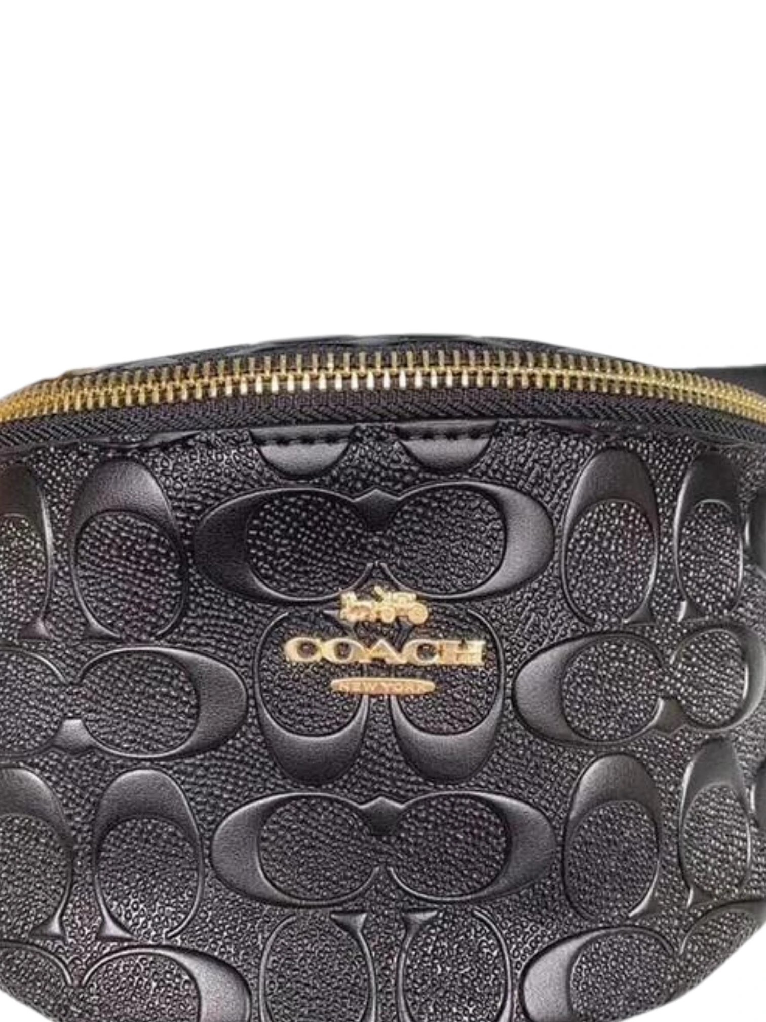⁦COACH Belt Bag In signature + Dust cover , size  26*15⁩ - الصورة ⁦5⁩