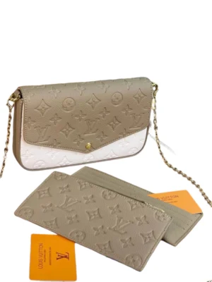 Louis Vuitton felicie Pochette  + Brand Box , size 22x13