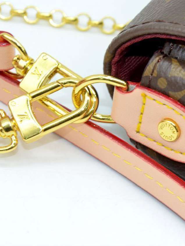 ⁦Louis Vuitton  Sac Palt Mirror Original + brand Box , size  23x20⁩ - الصورة ⁦9⁩