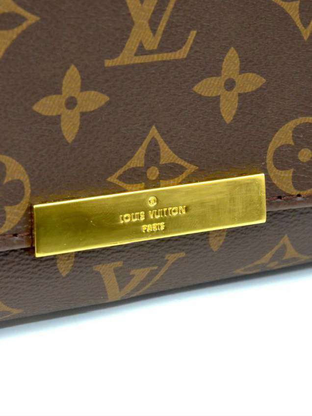 ⁦Louis Vuitton  Sac Palt Mirror Original + brand Box , size  23x20⁩ - الصورة ⁦3⁩