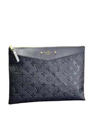 Louis Vuitton Clutch Empreinte daily pouch + Brand Box , size 29x20