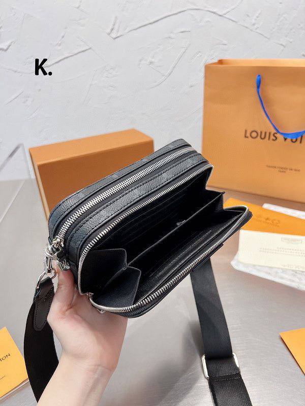 ⁦Louis Vuitton Monogram Eclipse Alpha Wearable , Mirror Original + Brand Box , size 19*12⁩ - الصورة ⁦5⁩