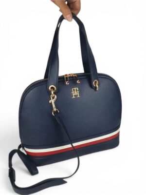 Tommy Hilfiger Handtasche Th Element Duffle Corp Navy Blue 
+ Brand Box , size 30*22