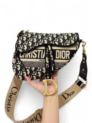 Christian Dior gift box Oblique saddle bag size 26*15 + Dior wallet , size 26*15