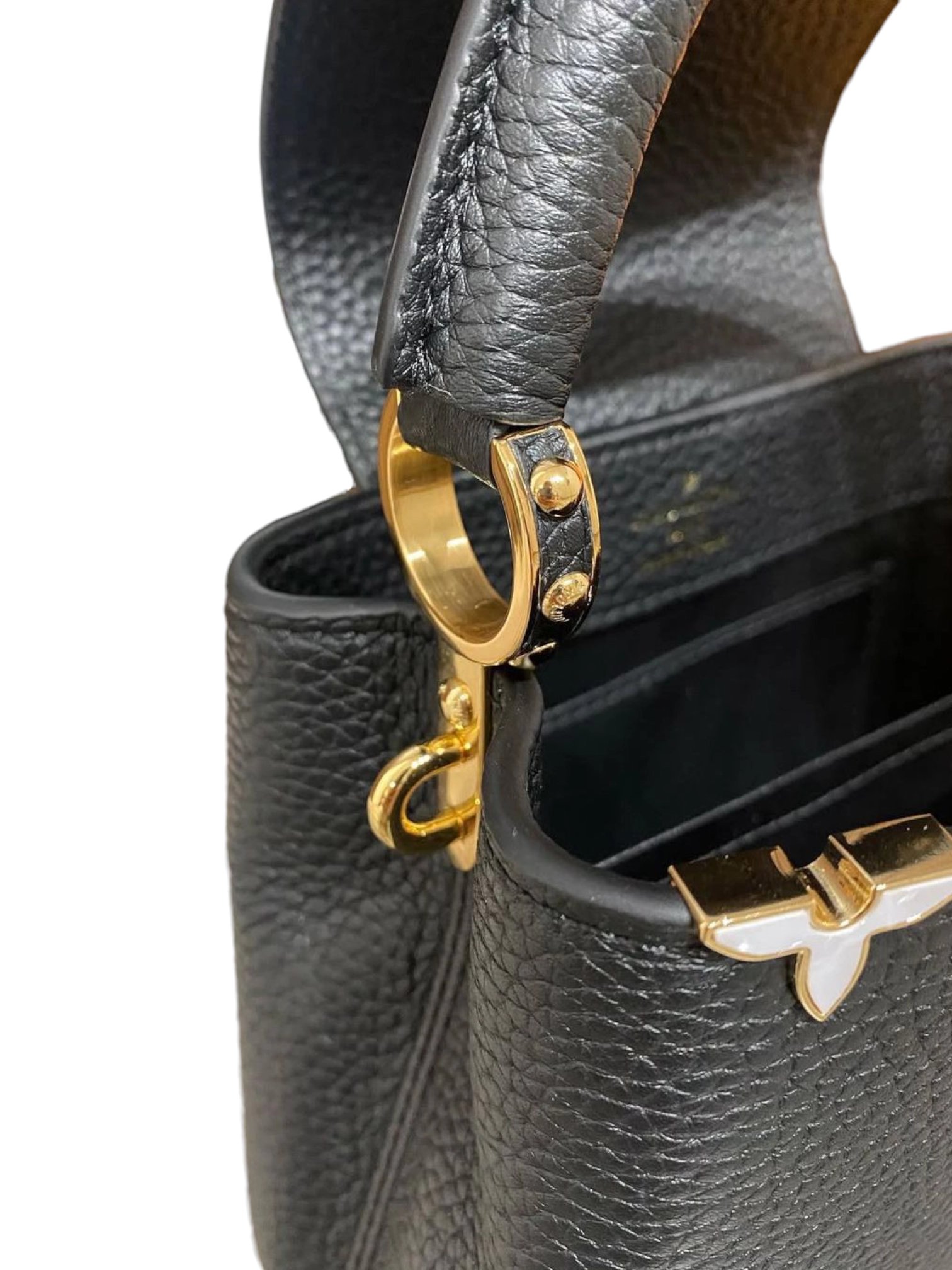 ⁦Louis Vuitton Smooth Calfskin Flowers Capucines PM Black  + Brand Box , size 27*17⁩ - الصورة ⁦5⁩