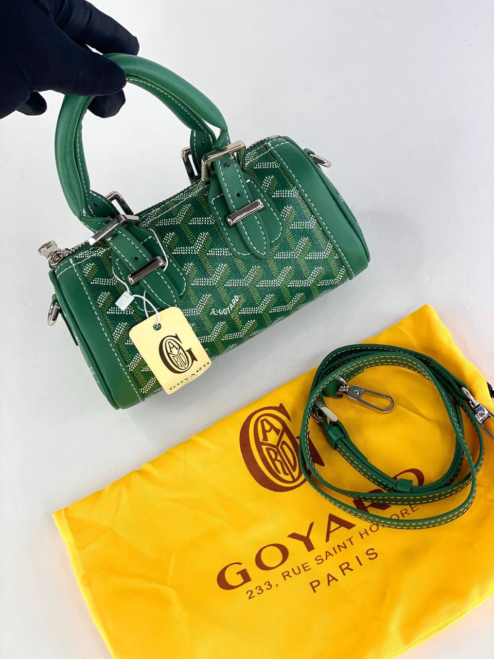 ⁦GoyardMini Goyardine Croisiere Bag + Dust Cover , size 19*10⁩ - الصورة ⁦12⁩