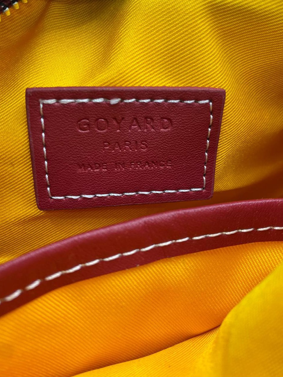 ⁦GoyardMini Goyardine Croisiere Bag + Dust Cover , size 19*10⁩ - الصورة ⁦9⁩