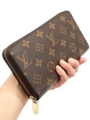 Louis Vuitton Monogram  Zip around wallet + Brand Box , size 19*9