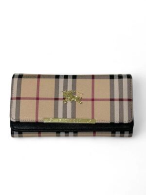Burberry Leather wallet + Brand Box , size 19*9