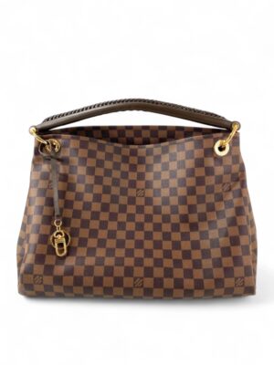 LOUİS VUİTTON ARTSY MM IN DAMİER , size 45*30 .