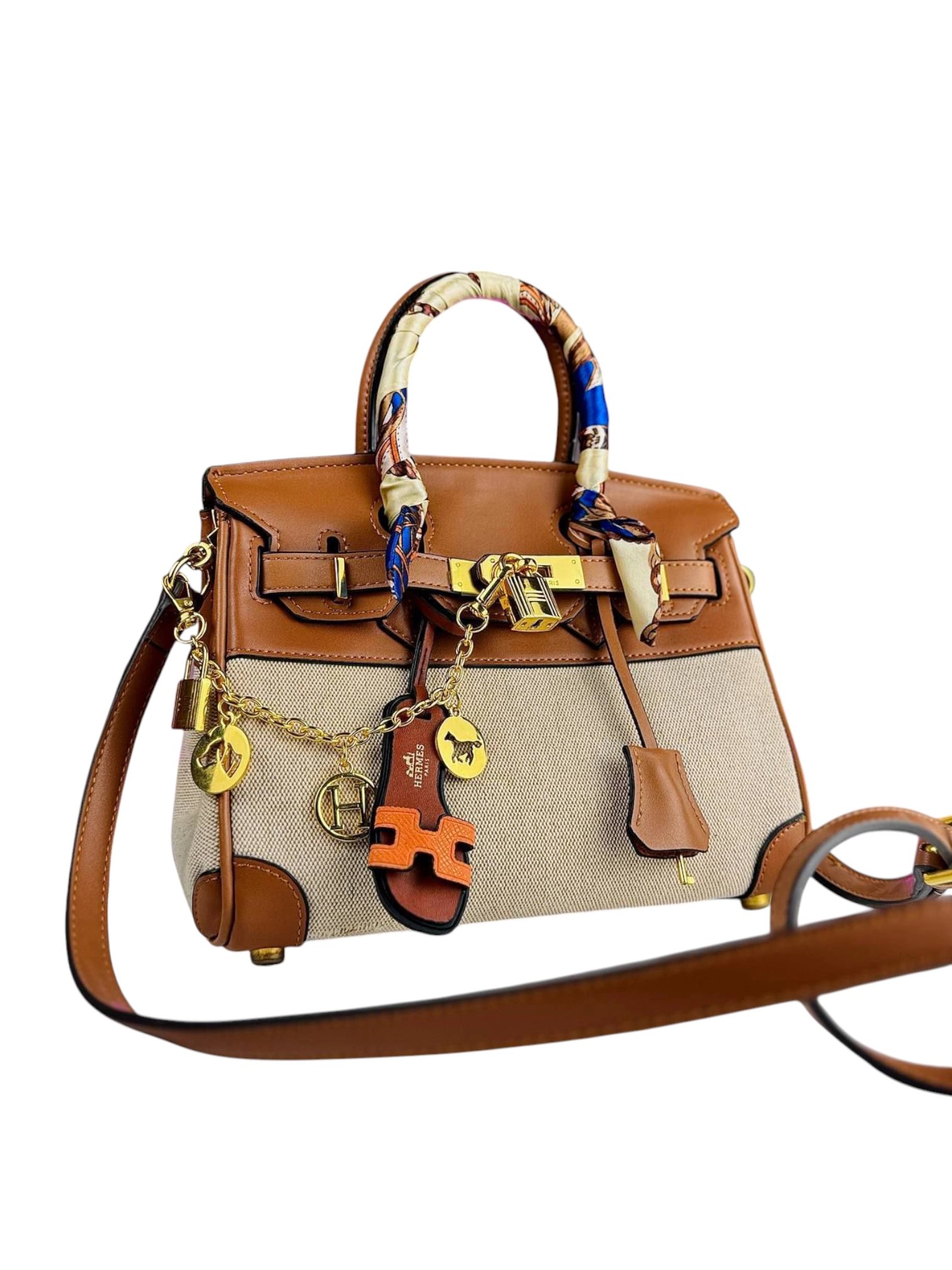 ⁦Hermes Two Tone Genuine Leather Canvas Birkin 30 , size 28x19⁩ - الصورة ⁦9⁩