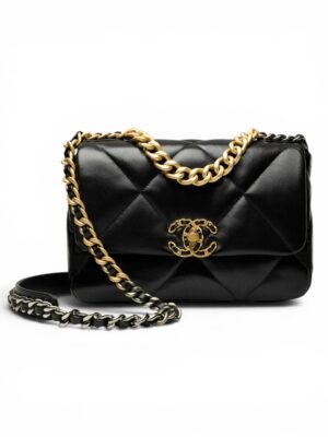 Chanel Goatskin Quilted Medium Chanel 19 Flap + Brand Box , size 26*15