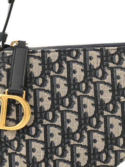 ⁦Christian Dior Oblique Saddle Rodeo Pouch + Brand Box , size 25*15 .. BFR⁩ - الصورة ⁦3⁩
