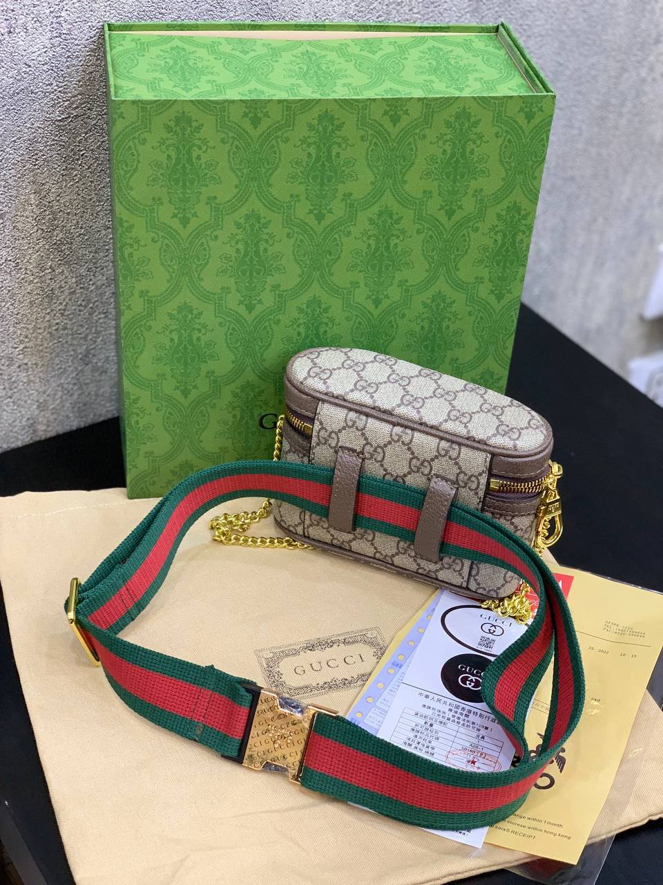 ⁦Gucci 
GG Supreme Monogram Web Ophidia Belt + Brand Box , size 16*12 .. BFR⁩ - الصورة ⁦9⁩