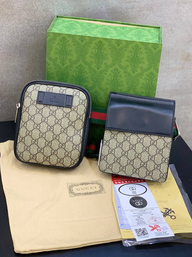 ⁦Gucci 
GG Supreme Monogram Web Belt Bag + Brand Box , size 17*15 .. BFR⁩ - الصورة ⁦10⁩