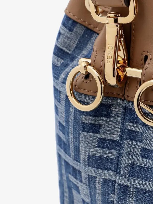 ⁦Fendi Mini 
mon tresor bucket bag + Brand Box , size 18*14 .. BFR⁩ - الصورة ⁦4⁩