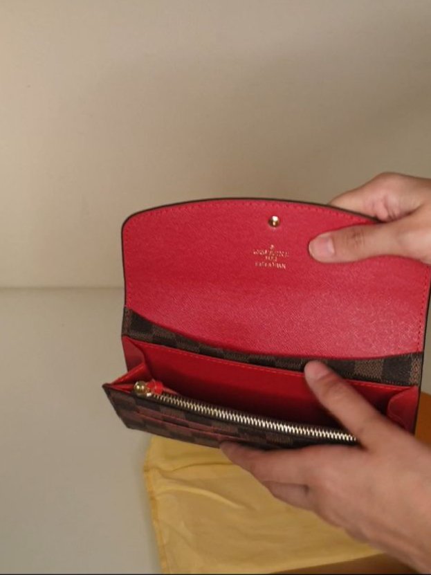 ⁦Louis Vuitton Damier Ebene Emilie Wallet
+ Brand Box⁩ - الصورة ⁦12⁩