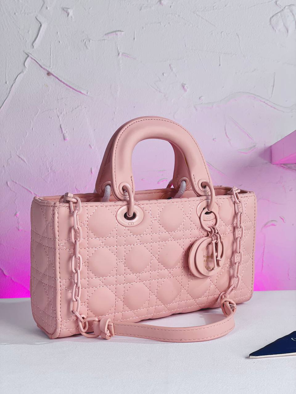 ⁦Christian Dior Medium Lady D Joy Bag Black Ultramatte  + Brand Box , size 27*15⁩ - الصورة ⁦13⁩