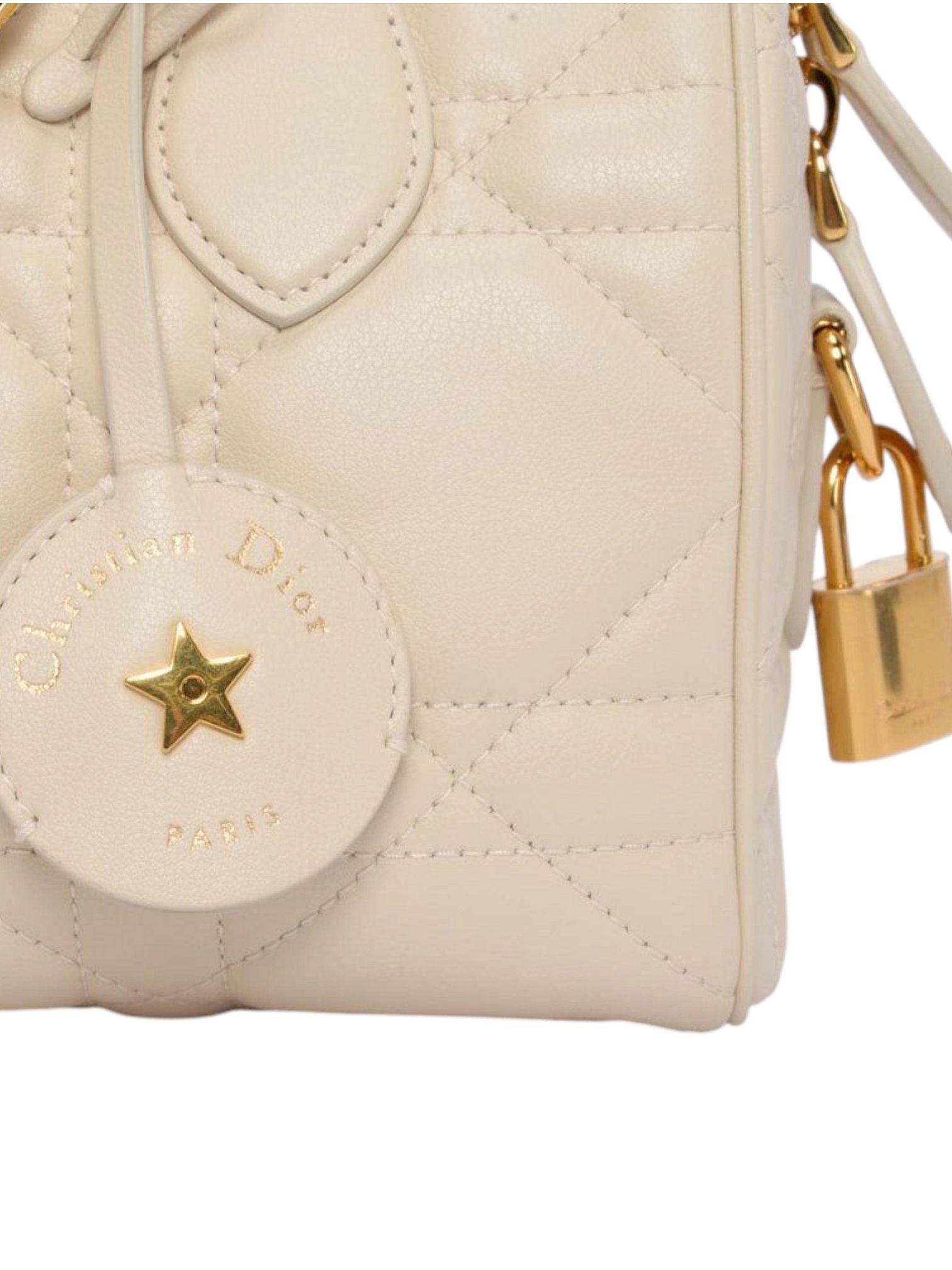 ⁦Christian Dior 
Calfskin Macrocannage Groove 25 Bag Dusty Ivory + Brand Box , size 26*19⁩ - الصورة ⁦5⁩