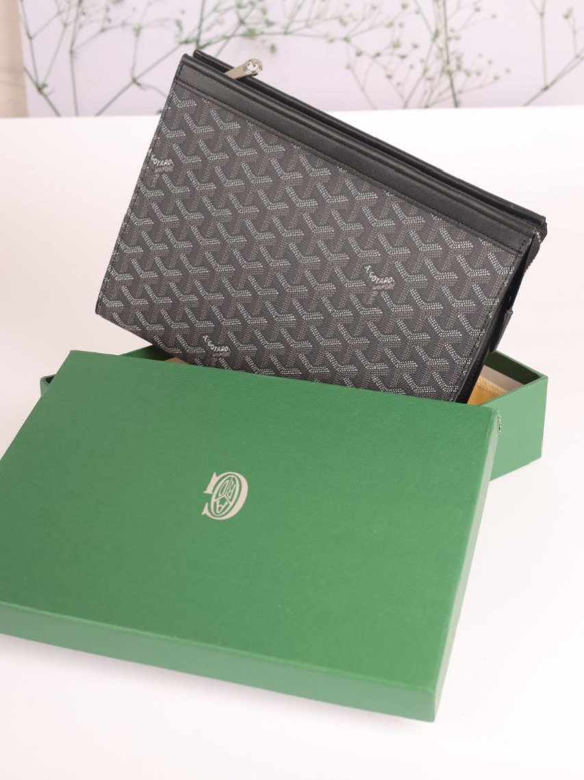 ⁦Goyard  Clutch + Brand Box⁩ - الصورة ⁦3⁩