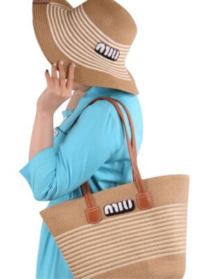 MIU MIU Straw Tote bag with hat , size 35*29