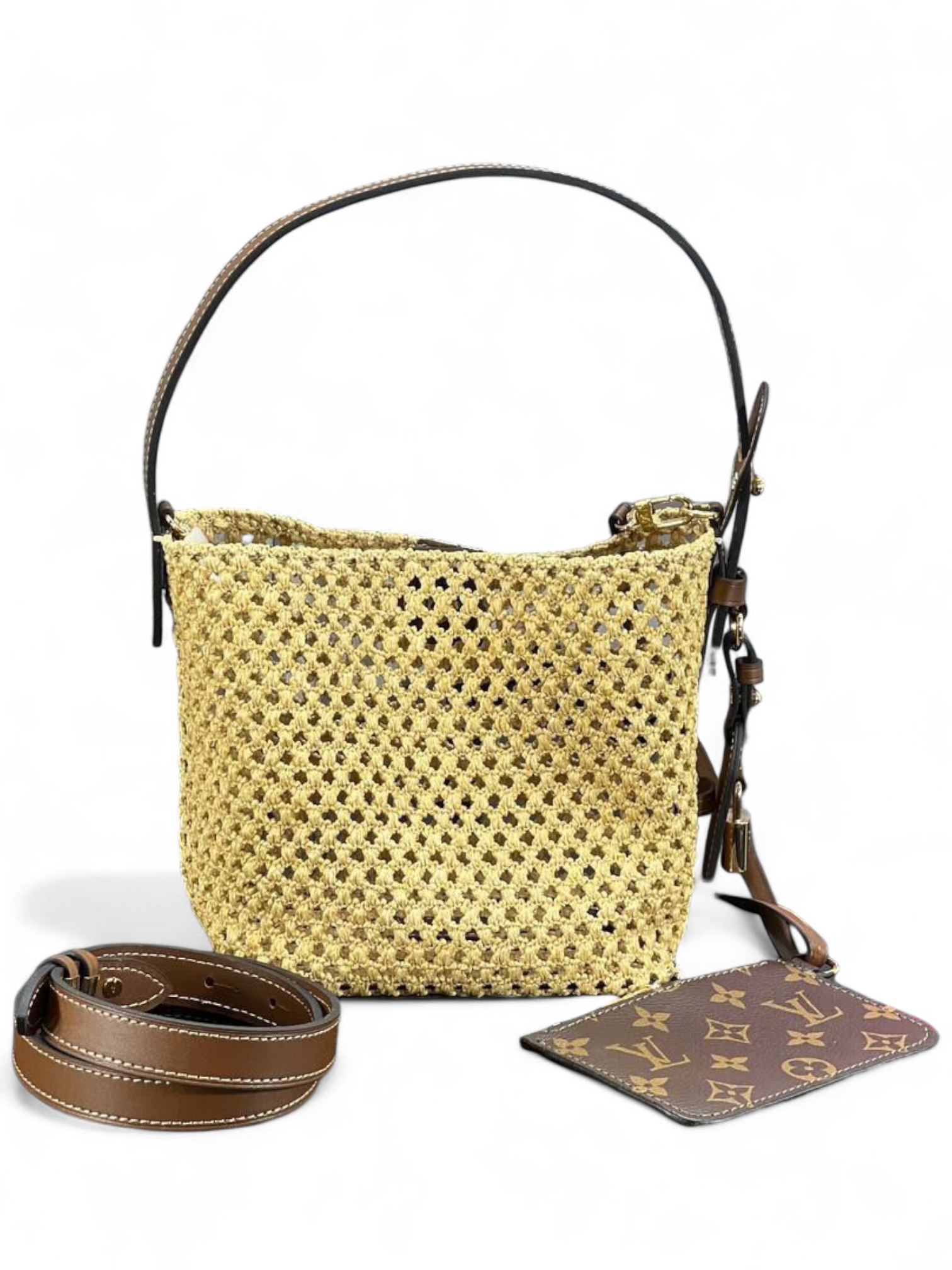⁦Louis Vuitton All In BB + Brand Box , size 24*19⁩ - الصورة ⁦3⁩