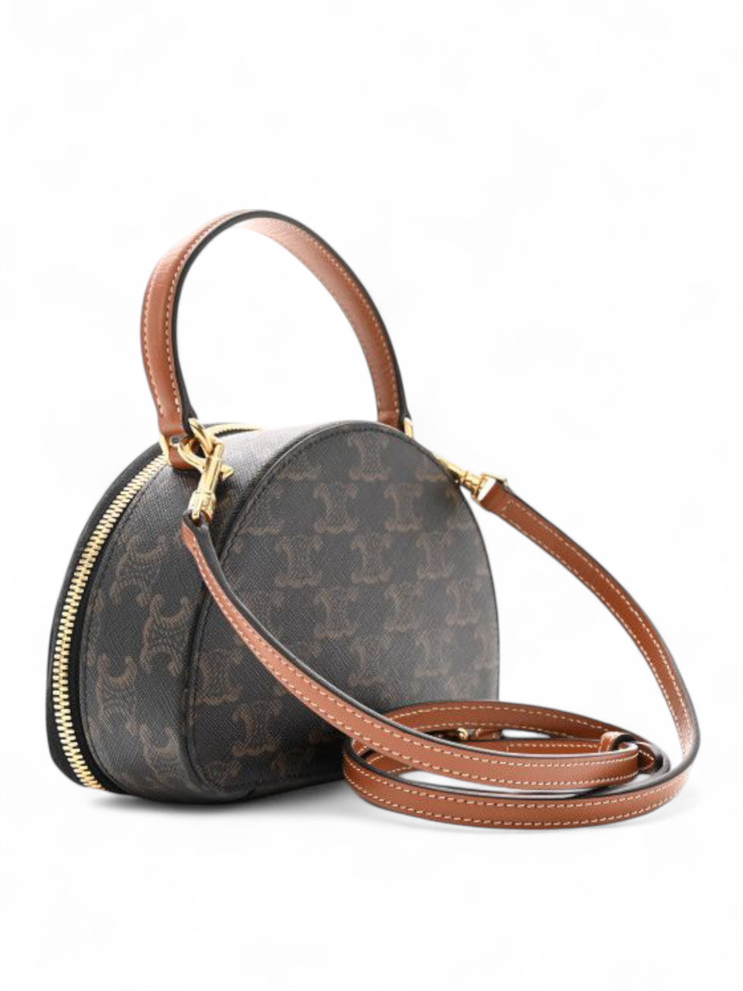⁦Celine 
Calfskin Triomphe Canvas Half Moon Case Tan + Brand Box , size 20*14 .. ofr⁩ - الصورة ⁦2⁩