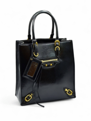 Balenciaga
Papier A5 Zip Around Tote + Dust Cover , size 30*28 .. ofr