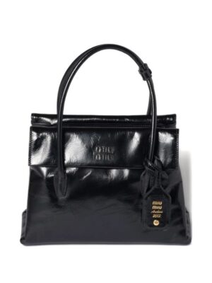 Miu Miu
Solitaire leather shoulder bag + Brand Box , size 26*17