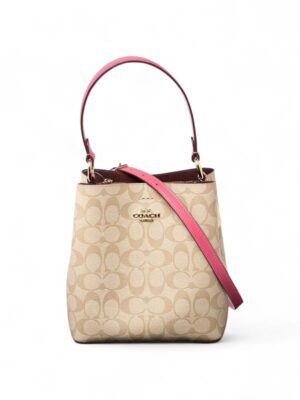 Coach Mollie Signature Small Town Bucket Bag + Brand Box , size 23*20 .. ofr