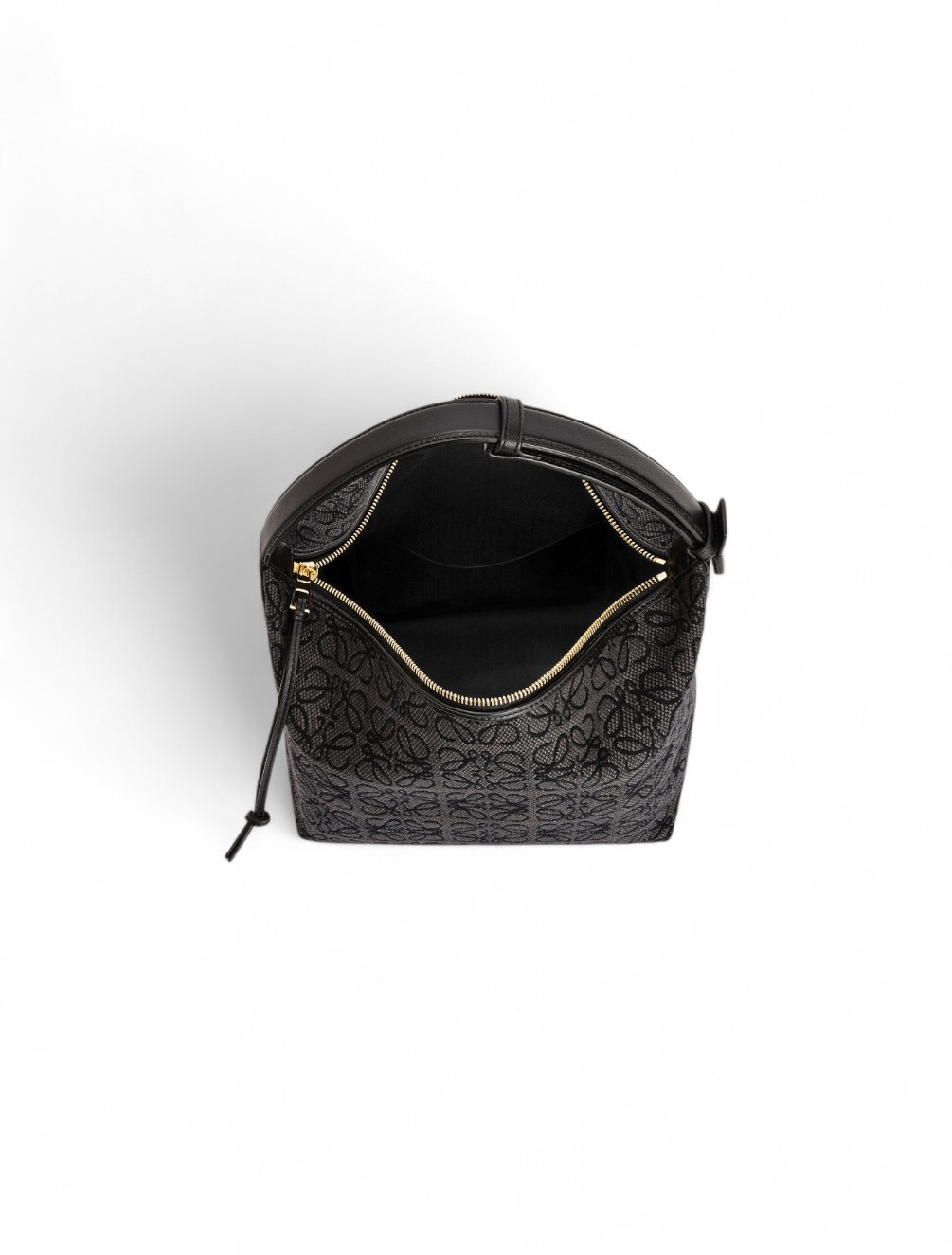 ⁦LOEWE Small Cubi Anagram Jacquard Canvas Shoulder , size 22*15 .. ofr⁩ - الصورة ⁦3⁩