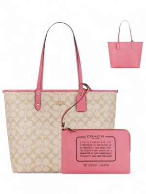 Coach Reversible City Tote in Signature  , Size 45*28