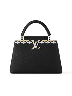 Louis Vuitton Capucines BB + Brand Box , size 25*20 .. ofr