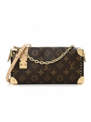 Louis Vuitton
Monogram Slim Soft Trunk + Brand Box , size 24*13