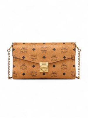 MCM Millie Visetos Canvas Chain Wallet + Brand Box , size 23*14 .. ofr