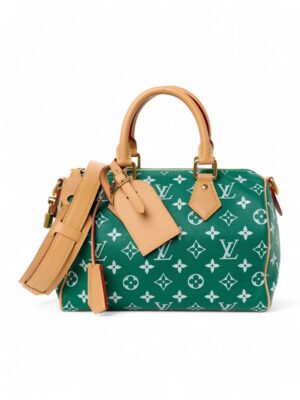 Louis VuittonCalfskin Monogram Speedy P9 Bandouliere 25 Green
 , size 26*19 .. ofr
