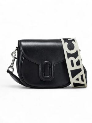 Marc Jacobs
The Leather Covered J Marc Saddle Bag  + Brand Box  , size 21*16 .. ofr