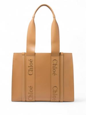 Chloe
Medium Woody Tote Bag in Leather , size 37*29 .. ofr