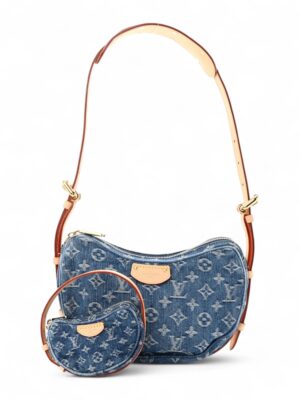 Louis Vuitton
Croissant MM logo print denim shoulder bag + Brand Box , size 24*14