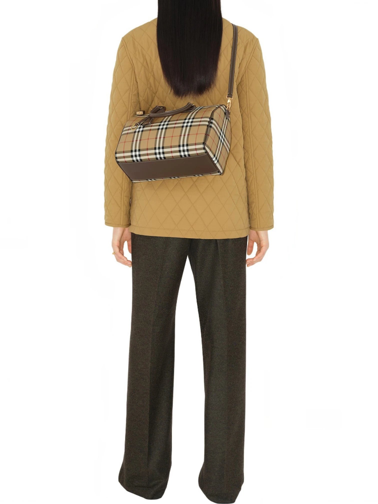 Burberry Bowling Medium Burberry Check top handle bag + Dust cover , size 29*18 - الصورة 8