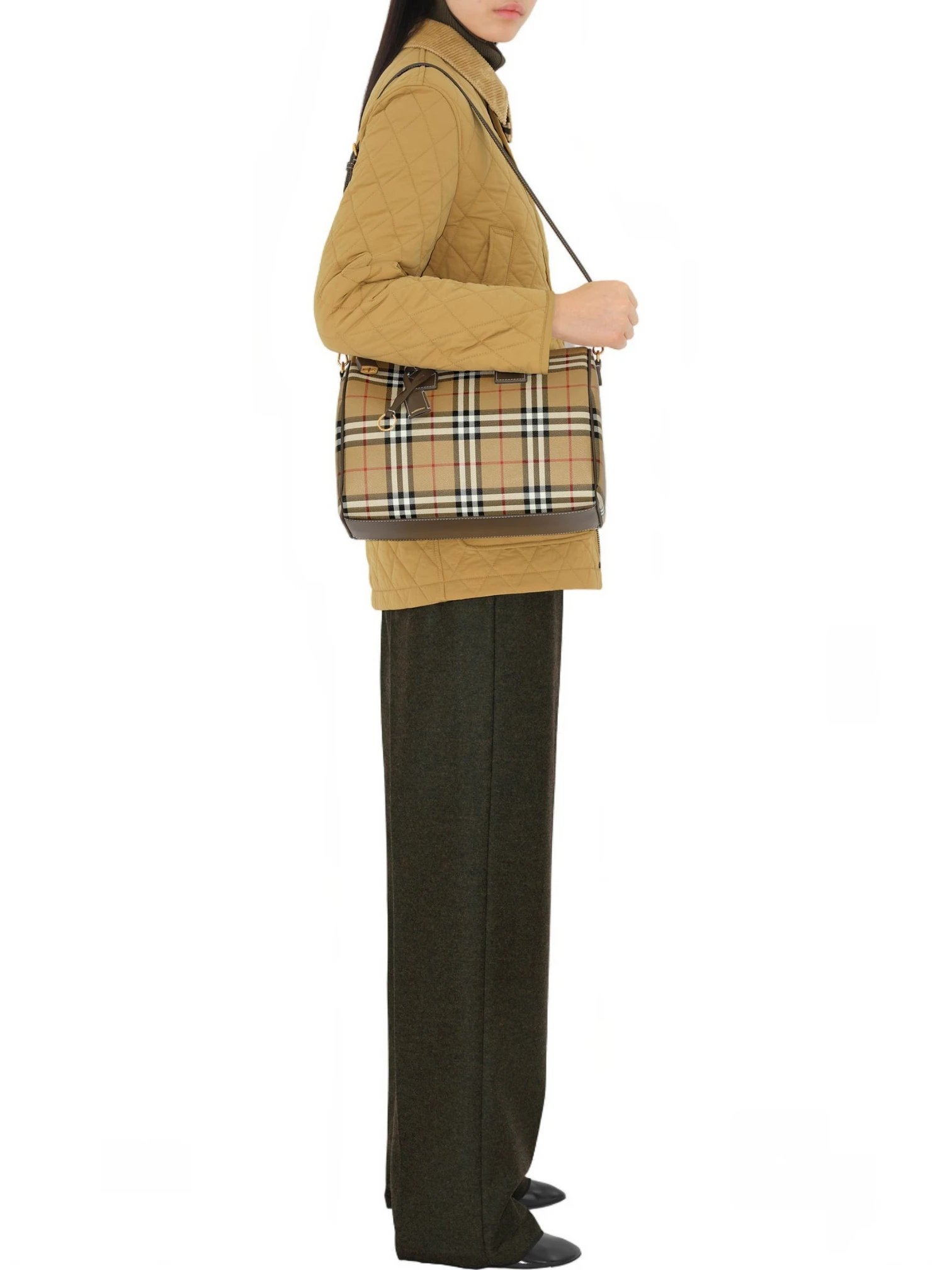 Burberry Bowling Medium Burberry Check top handle bag + Dust cover , size 29*18 - الصورة 7