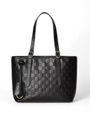 Gucci GG Emblem medium tote , size 25*20 .. ofr