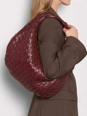 Bottega Venetta Teen Jodie Bag , size 48*40 page - برغندي