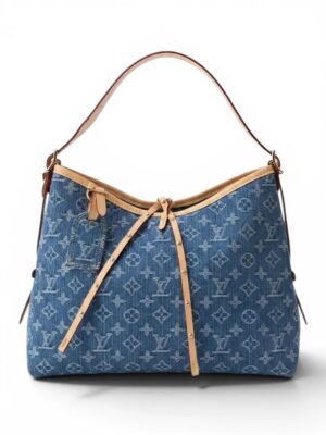 Louis Vuitton
Monogram Denim CarryAll MM Blue + Dust cover , size 33*22