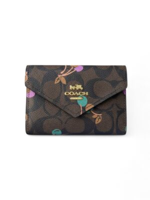 Coach  envelope wallet  + Brand Box , size 12*10