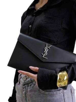 Saint Laurent   Uptown Clutch + Brand Box , size 25*18