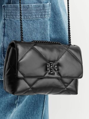 Tory Burch
Kira Diamond Quilted black + Brand Box , Size 24*15