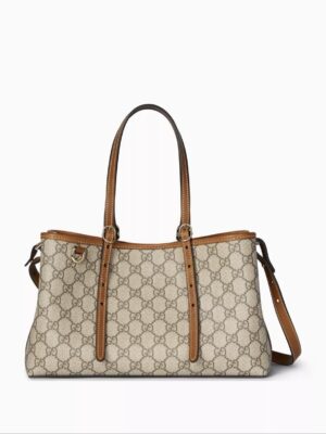 Gucci
GG Emblem Small Tote Bag in Monogram Canvas , size 30*18
